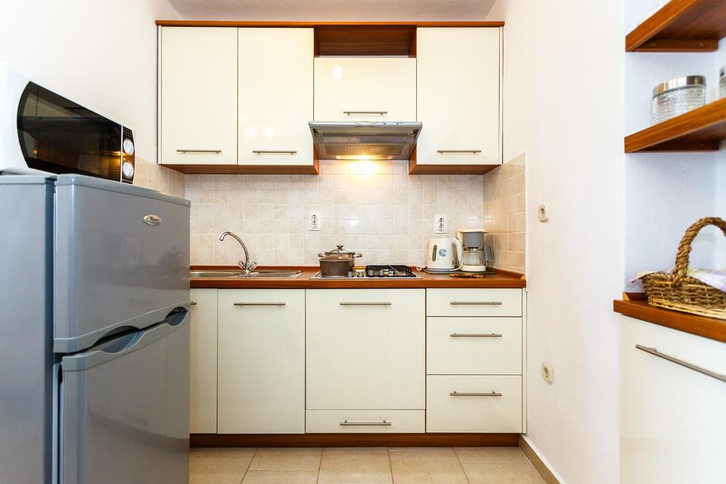 Apartmani Anica 里斯卡 外观 照片